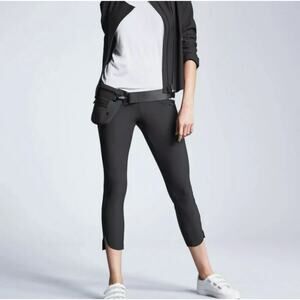 Athleta Stellar Crop Pant Charcoal Womens Size M #210237 EUC